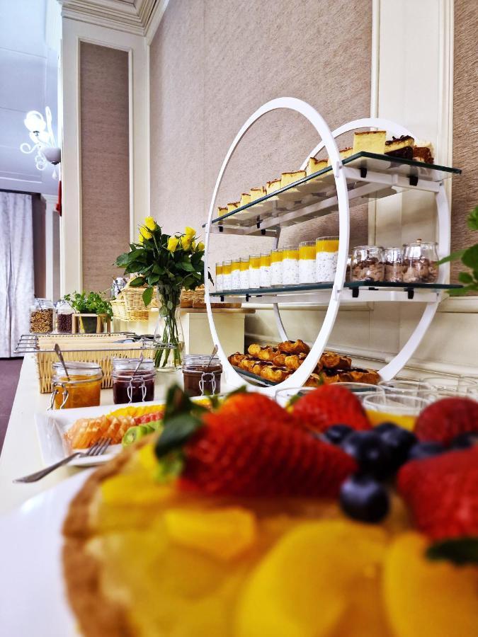 Hotel Prezydencki 3-Star Rzeszow Bagian luar foto