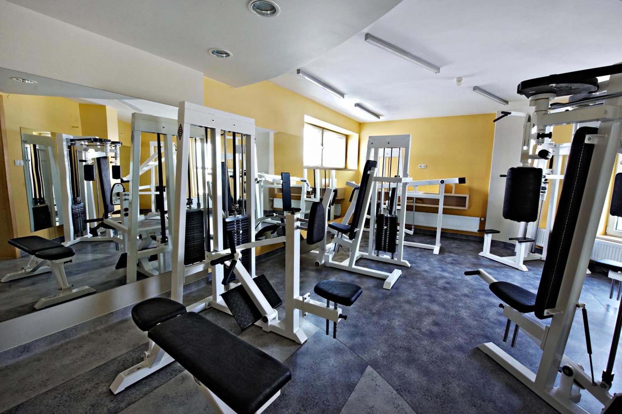 Hotel Prezydencki 3-Star Rzeszow Bagian luar foto