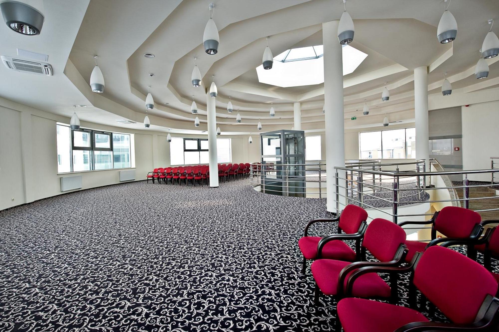 Hotel Prezydencki 3-Star Rzeszow Bagian luar foto