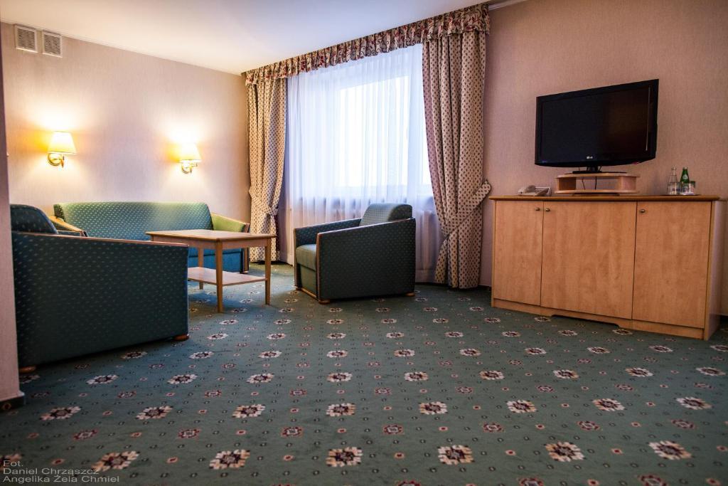 Hotel Prezydencki 3-Star Rzeszow Ruang foto