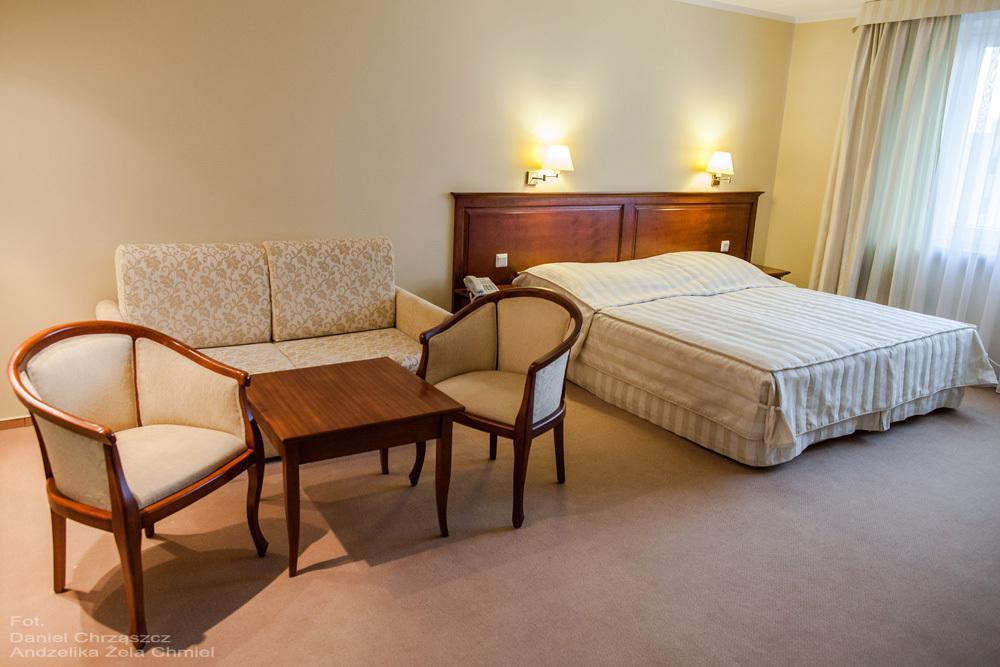 Hotel Prezydencki 3-Star Rzeszow Ruang foto